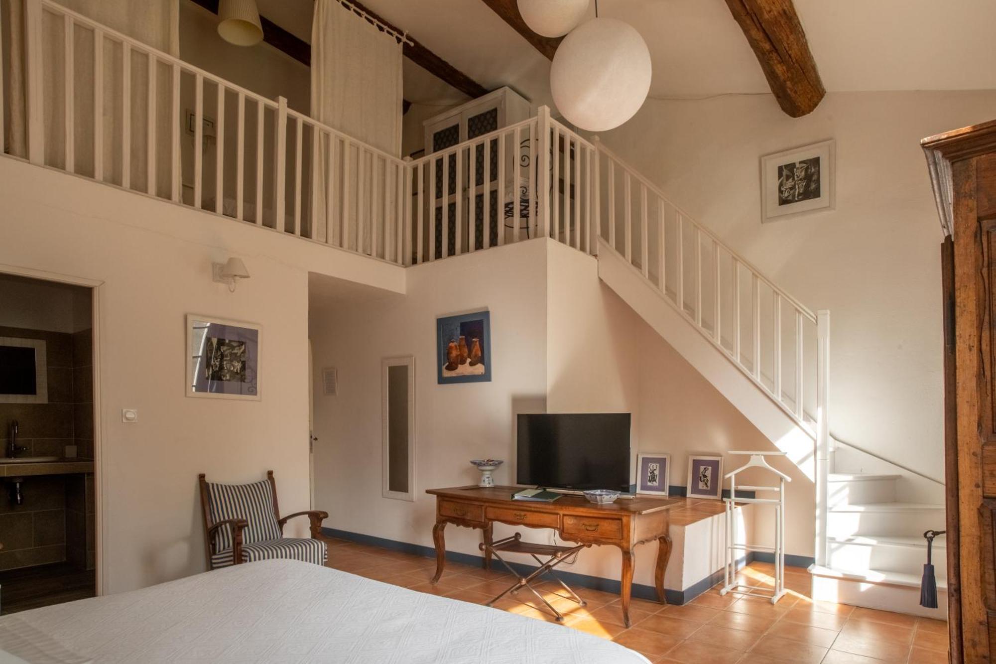 Et Domaine Des Clos - Teritoria 4* Beaucaire (Gard)